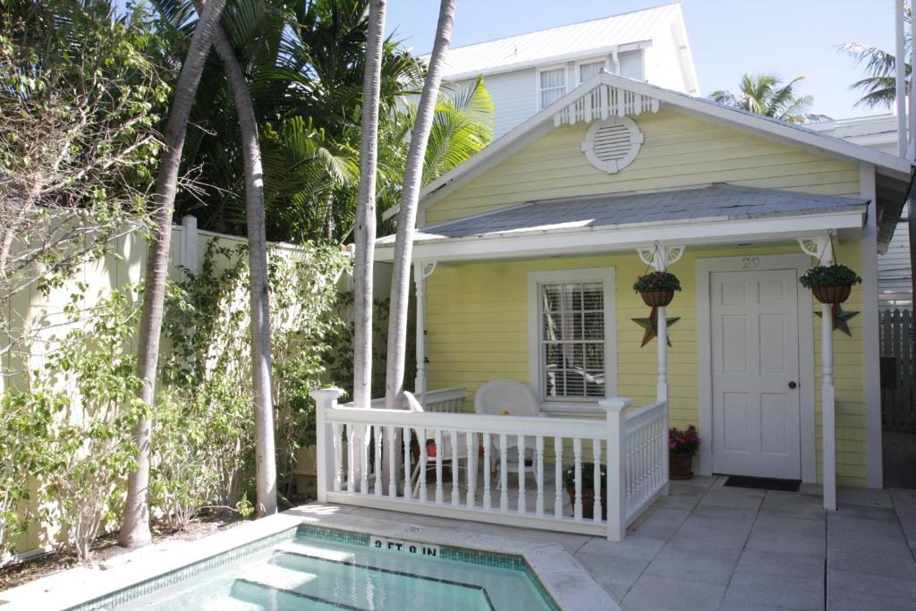 Avalon Bed And Breakfast (Adults Only) Key West Room photo