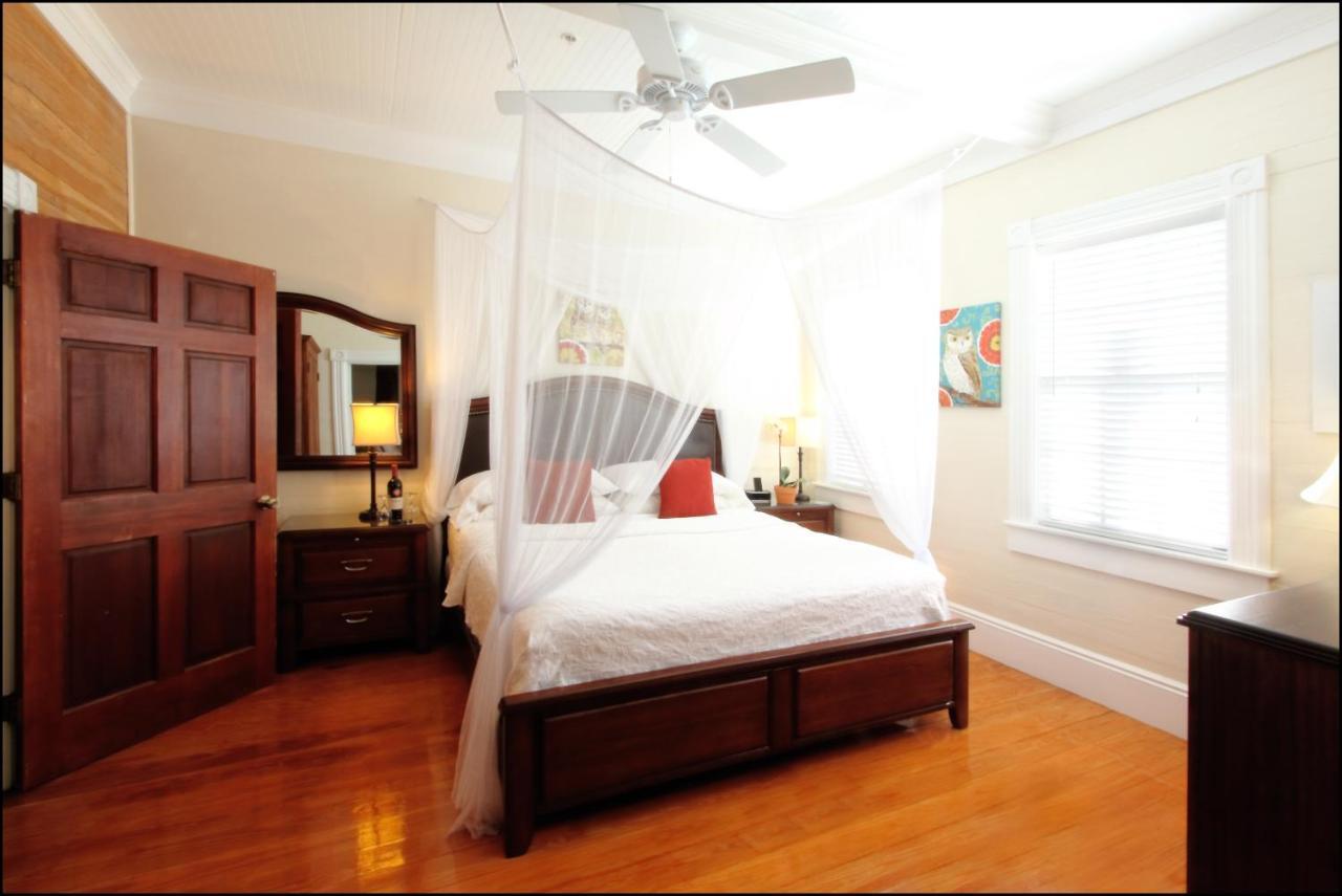 Avalon Bed And Breakfast (Adults Only) Key West Room photo