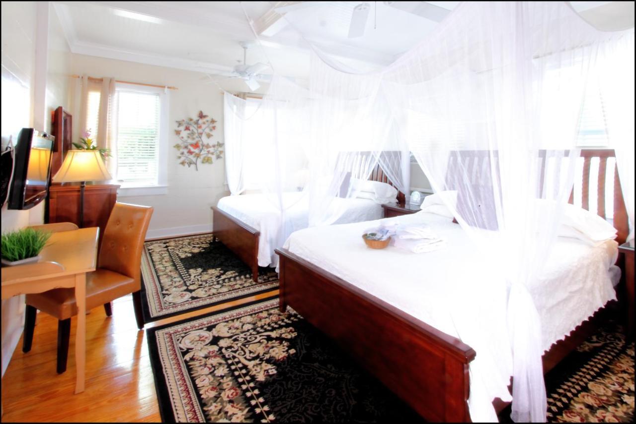 Avalon Bed And Breakfast (Adults Only) Key West Room photo